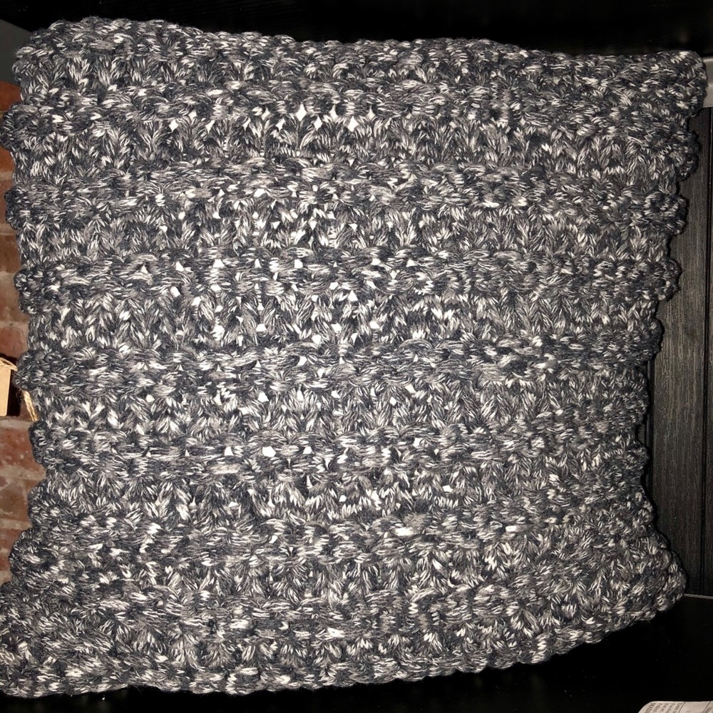 XL Sweater Pillow graphite NWT Treasure Bond